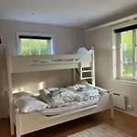 Huset Ved Fergekaien Pa Lägenhet