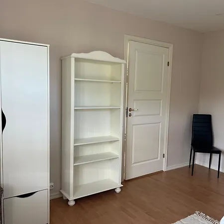 Daire Huset Ved Fergekaien Pa *
