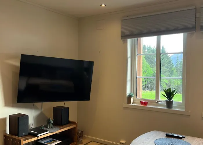 Huset Ved Fergekaien Pa Daire *