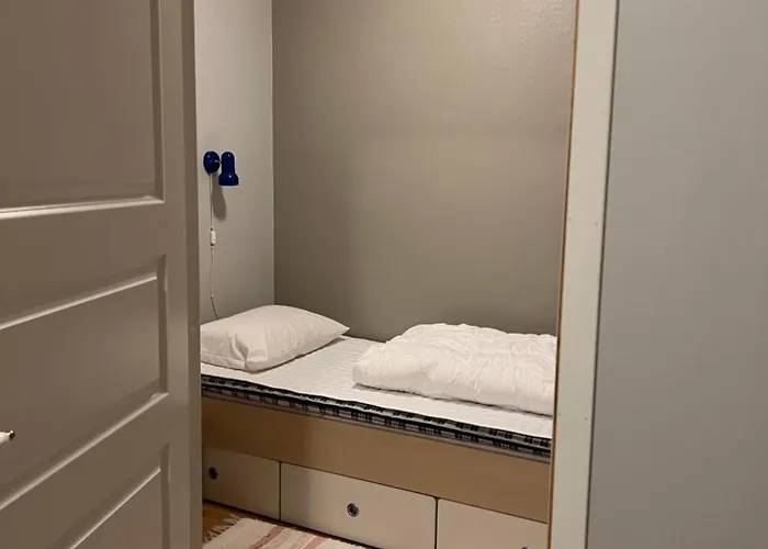 Huset Ved Fergekaien Pa *